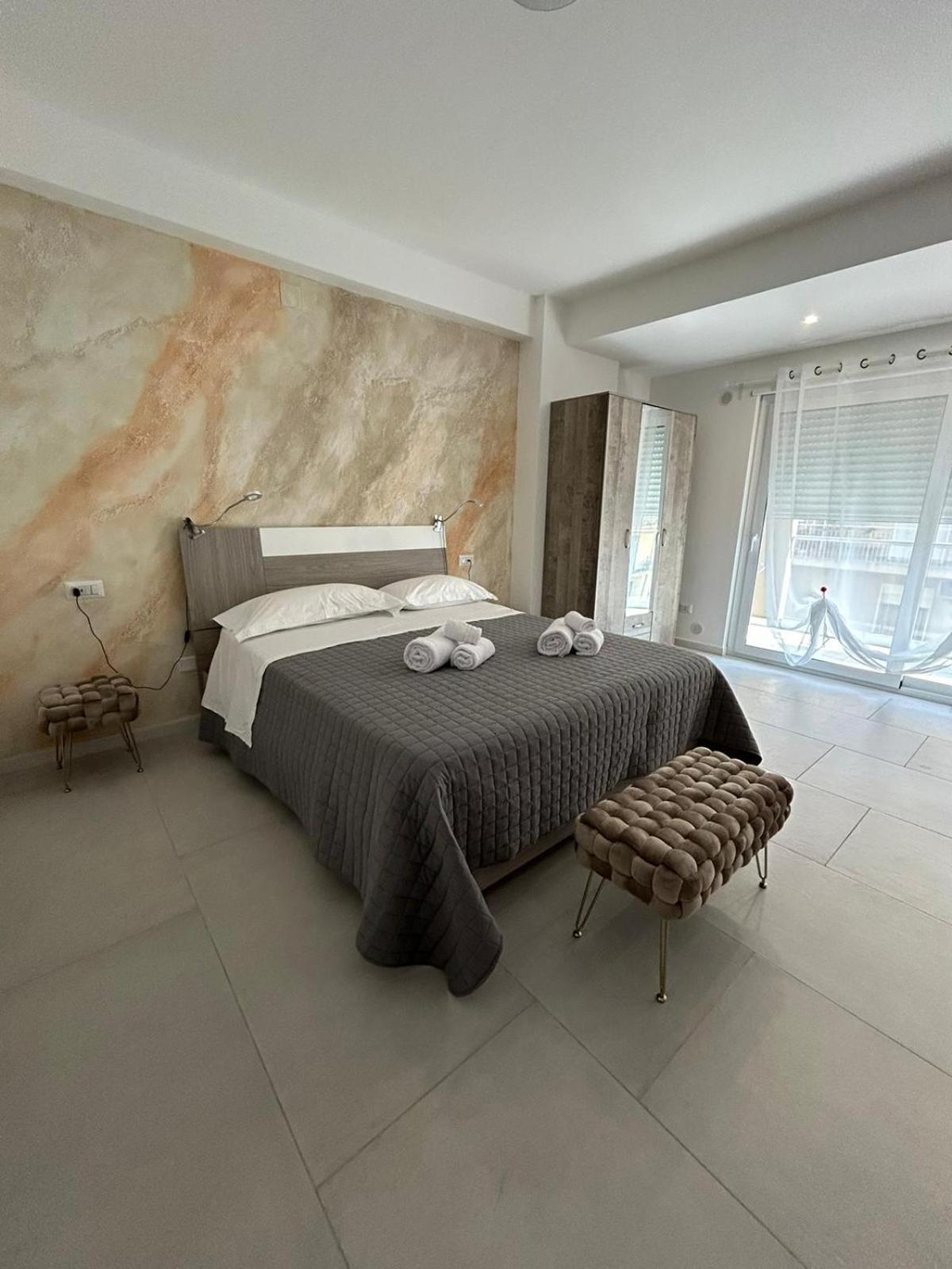 Aqua Marine B&B - Rooms And Apartments Milazzo Luaran gambar