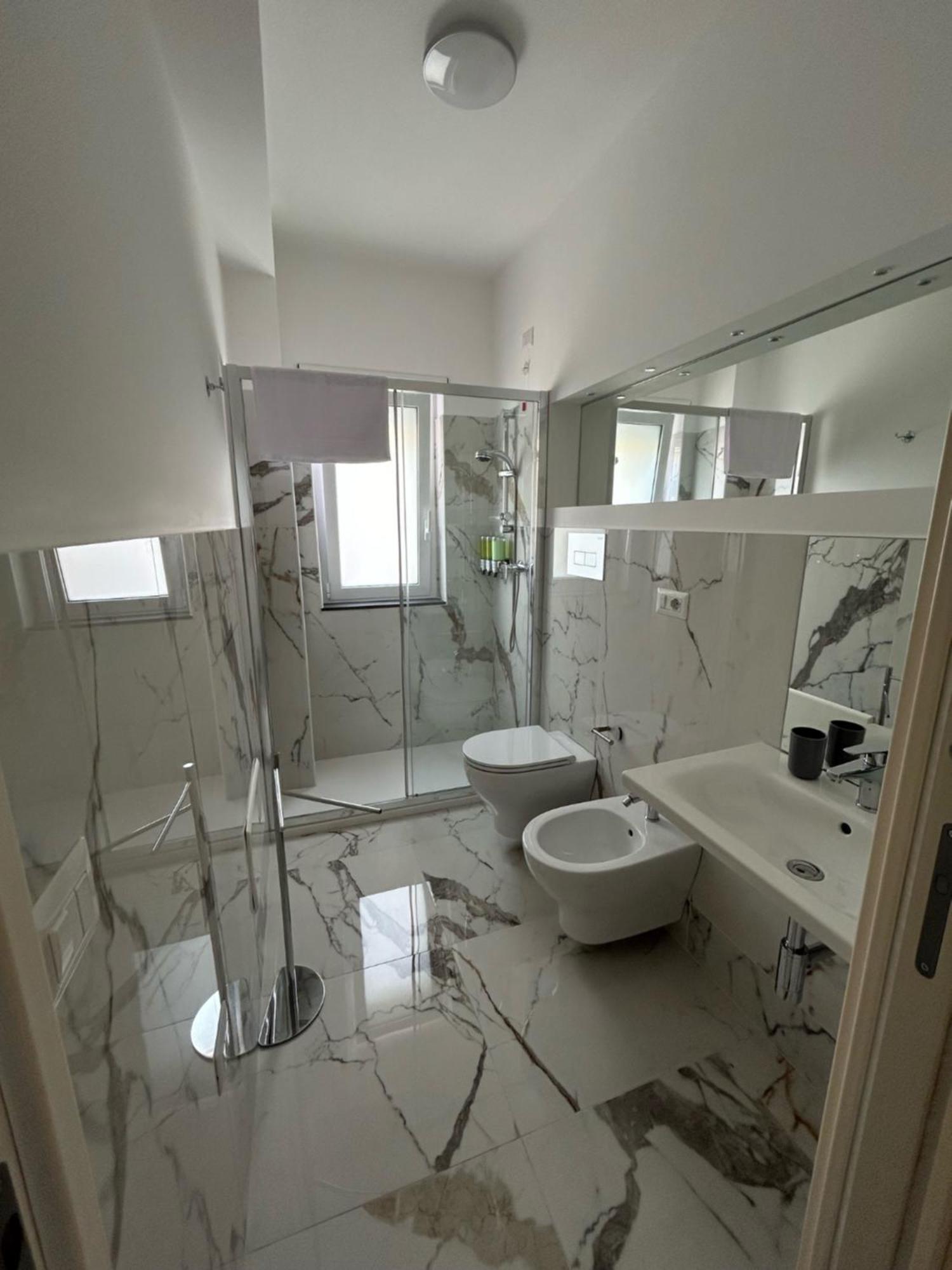 Aqua Marine B&B - Rooms And Apartments Milazzo Luaran gambar