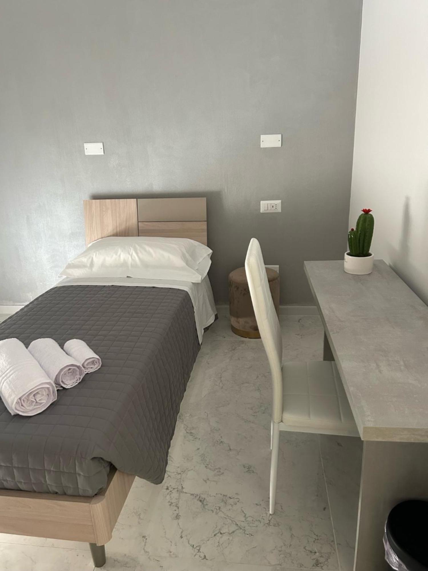 Aqua Marine B&B - Rooms And Apartments Milazzo Luaran gambar
